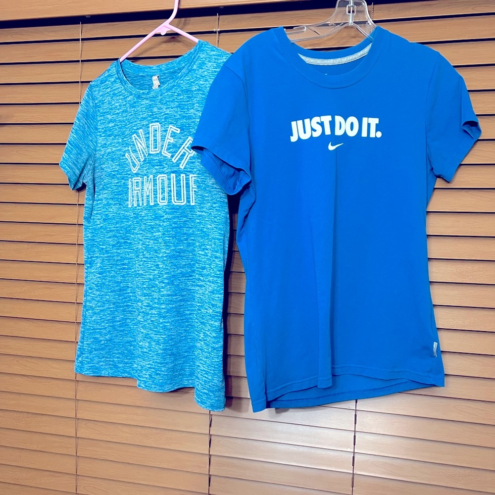 Under armour & Nike color Blue women’s sz med